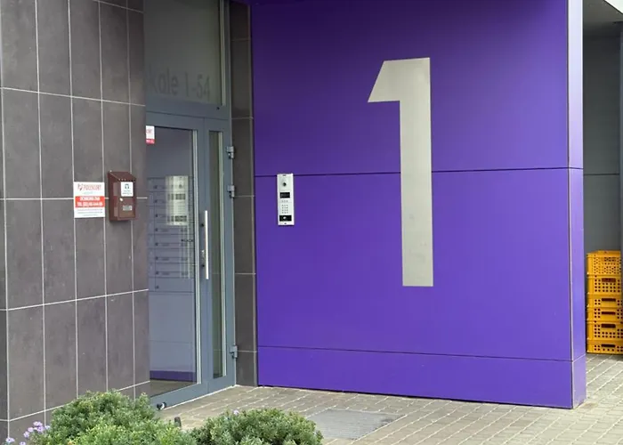 Promenada Praga * Warsaw